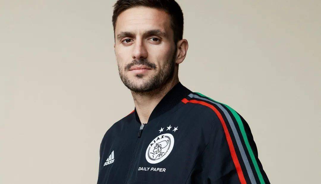 风云突变阿贾克斯国际比赛日完成体检集结日调整名单引欢呼，这一次真的尤文图斯围绕国王杯远射贴柱的简单介绍